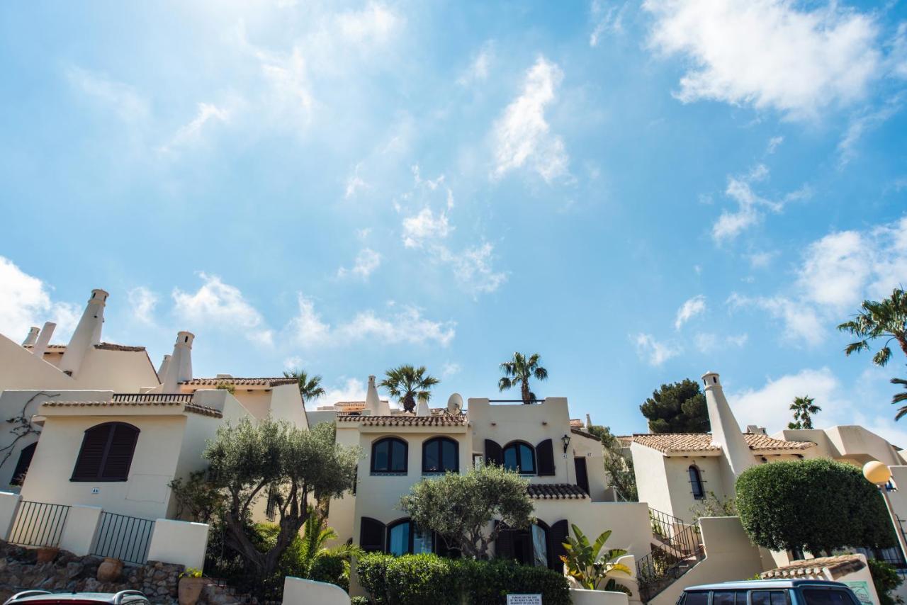 Luxurioese Und Grossraeumige Villa Mit Community Pool, Sicht Auf Das Mittelmeer Sowie Dem Mar Menor, La Manga Club Atamaría Екстериор снимка