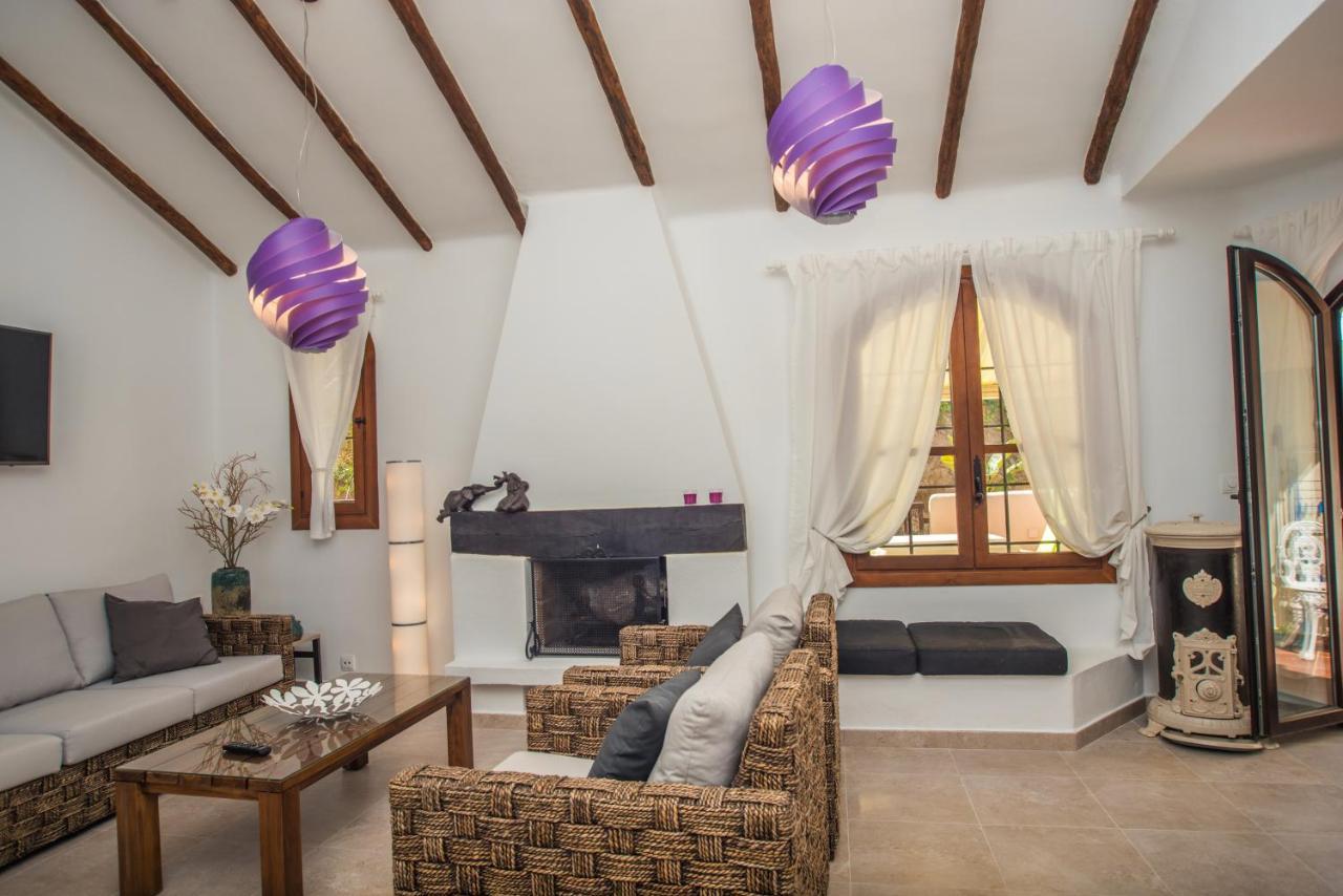 Luxurioese Und Grossraeumige Villa Mit Community Pool, Sicht Auf Das Mittelmeer Sowie Dem Mar Menor, La Manga Club Atamaría Екстериор снимка