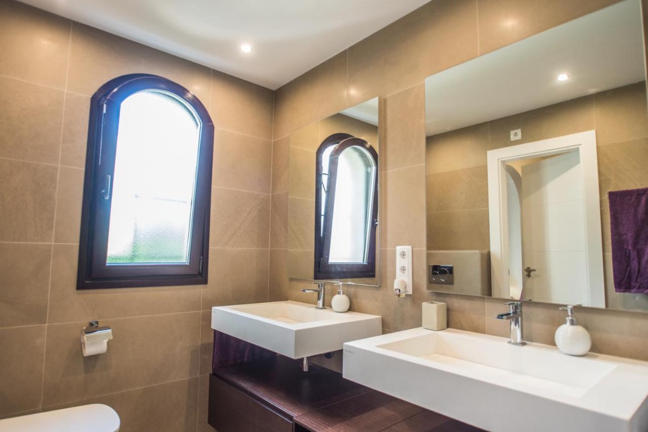 Luxurioese Und Grossraeumige Villa Mit Community Pool, Sicht Auf Das Mittelmeer Sowie Dem Mar Menor, La Manga Club Atamaría Екстериор снимка