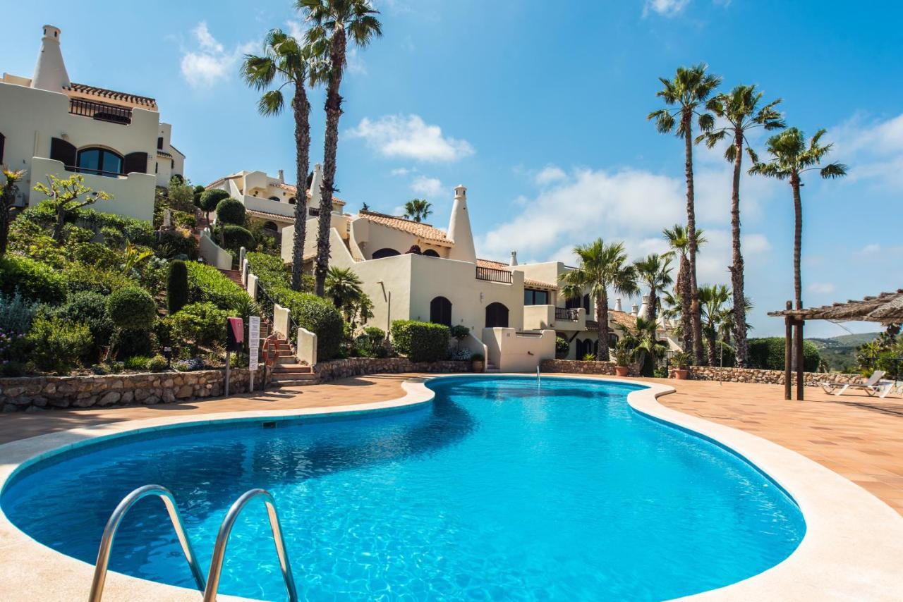 Luxurioese Und Grossraeumige Villa Mit Community Pool, Sicht Auf Das Mittelmeer Sowie Dem Mar Menor, La Manga Club Atamaría Екстериор снимка