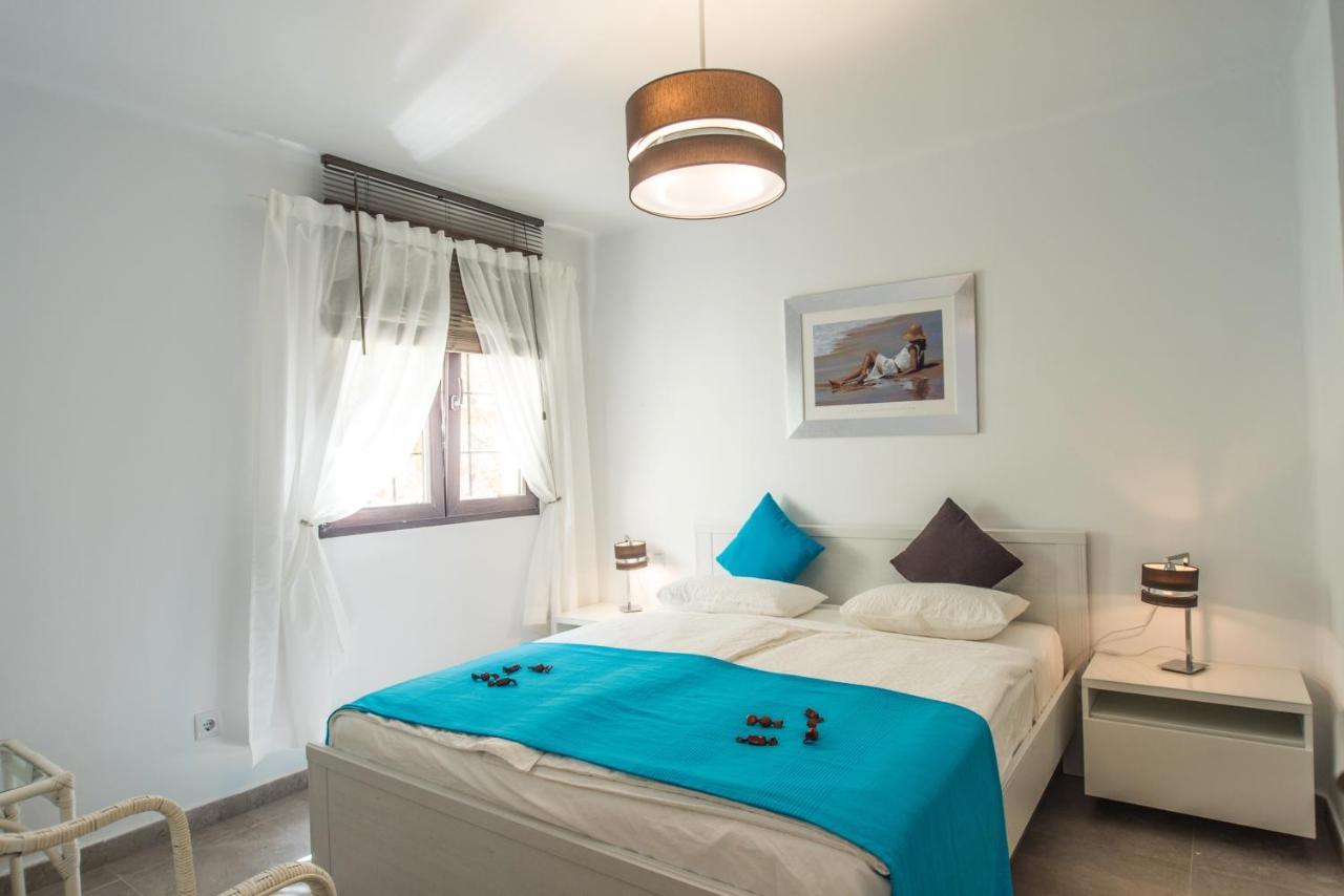 Luxurioese Und Grossraeumige Villa Mit Community Pool, Sicht Auf Das Mittelmeer Sowie Dem Mar Menor, La Manga Club Atamaría Екстериор снимка